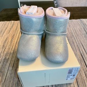 UGG BOOTS Jesse Bow II Metallic Gold & Pink - For Toddlers